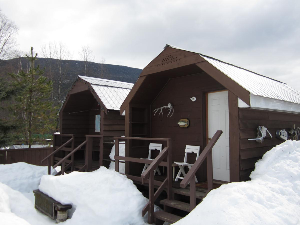 Log Inn & Pub Avola الغرفة الصورة